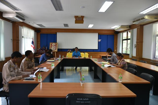 ประชุมคณะกรรมการสนับสนุนการจัดทำแผนพัฒนาอบต.พนม